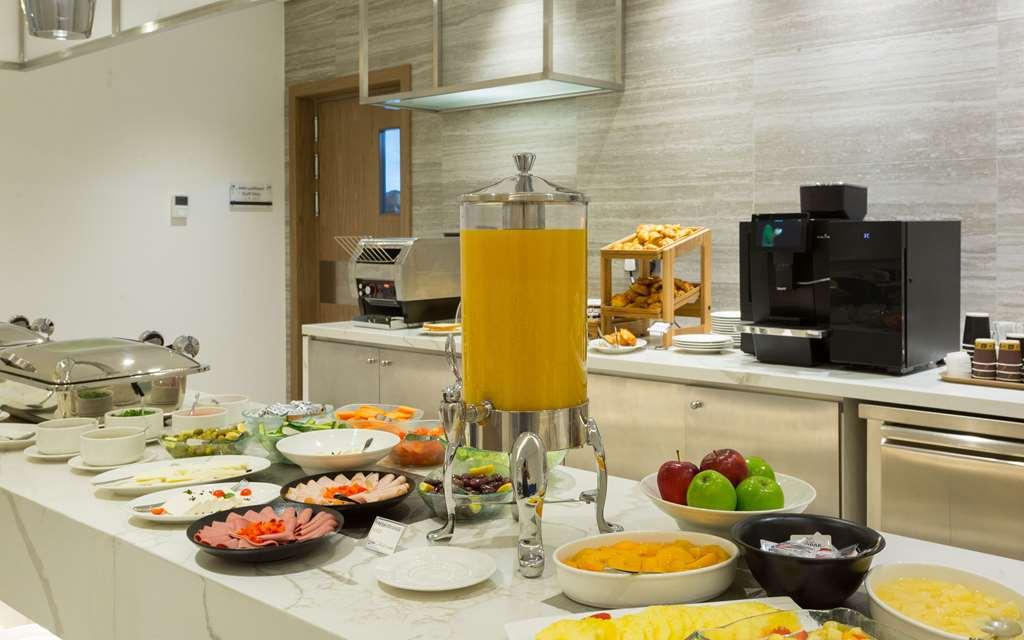 Comfort Hotel Jeddah King Road Ngoại thất bức ảnh