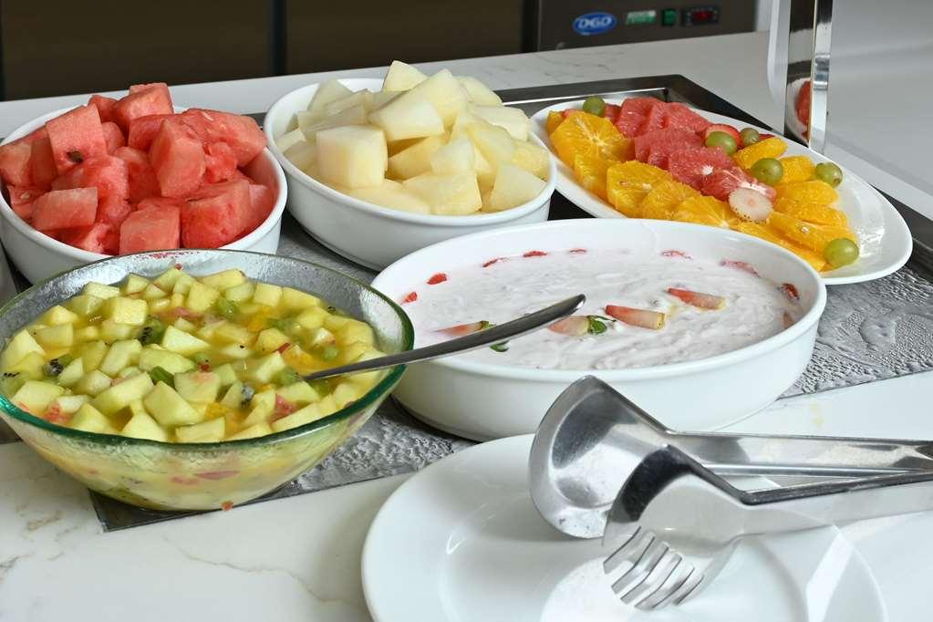 Comfort Hotel Jeddah King Road Nhà hàng bức ảnh