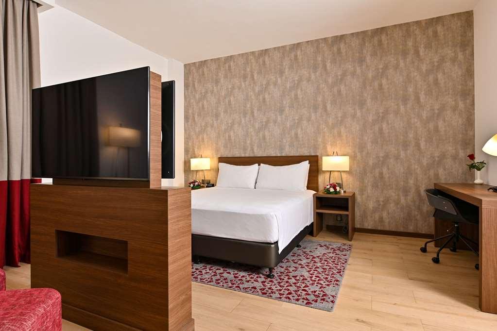 Comfort Hotel Jeddah King Road Phòng bức ảnh